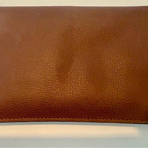 Tommy Hilfiger Tan Faux Leather Envelope Wallet Clutch - Picture 3 of 4